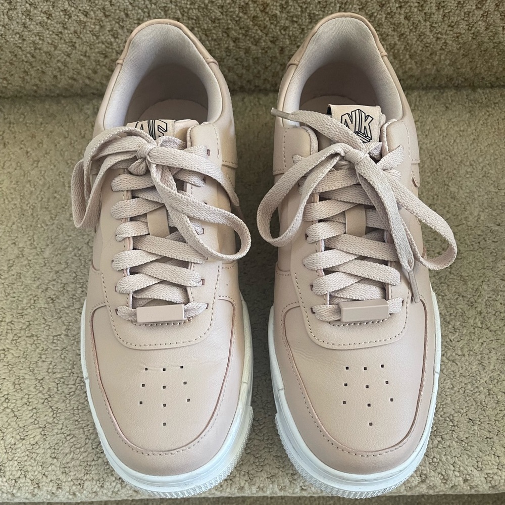 Nike Air Force 1
